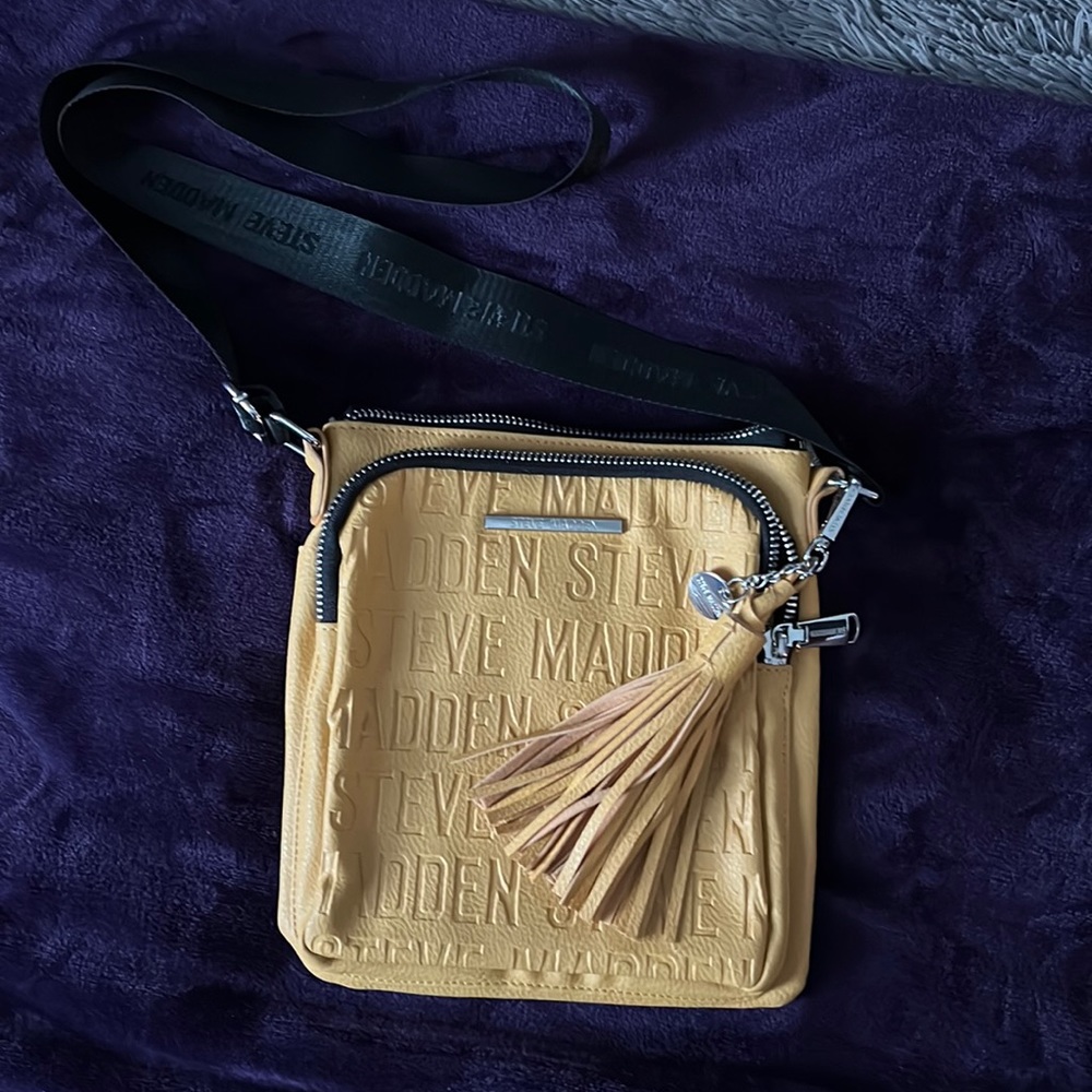 Steve Madden Crossbody